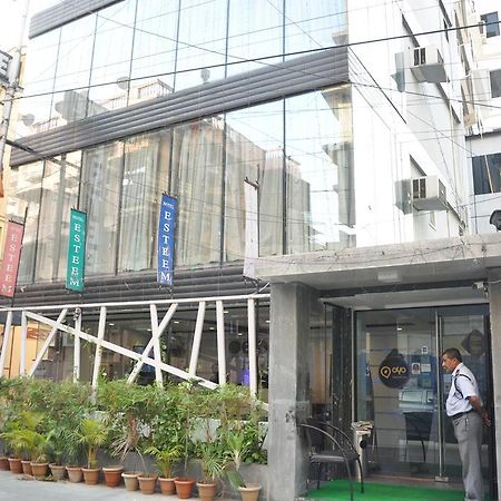 Hotel Esteem Kalküta Dış mekan fotoğraf