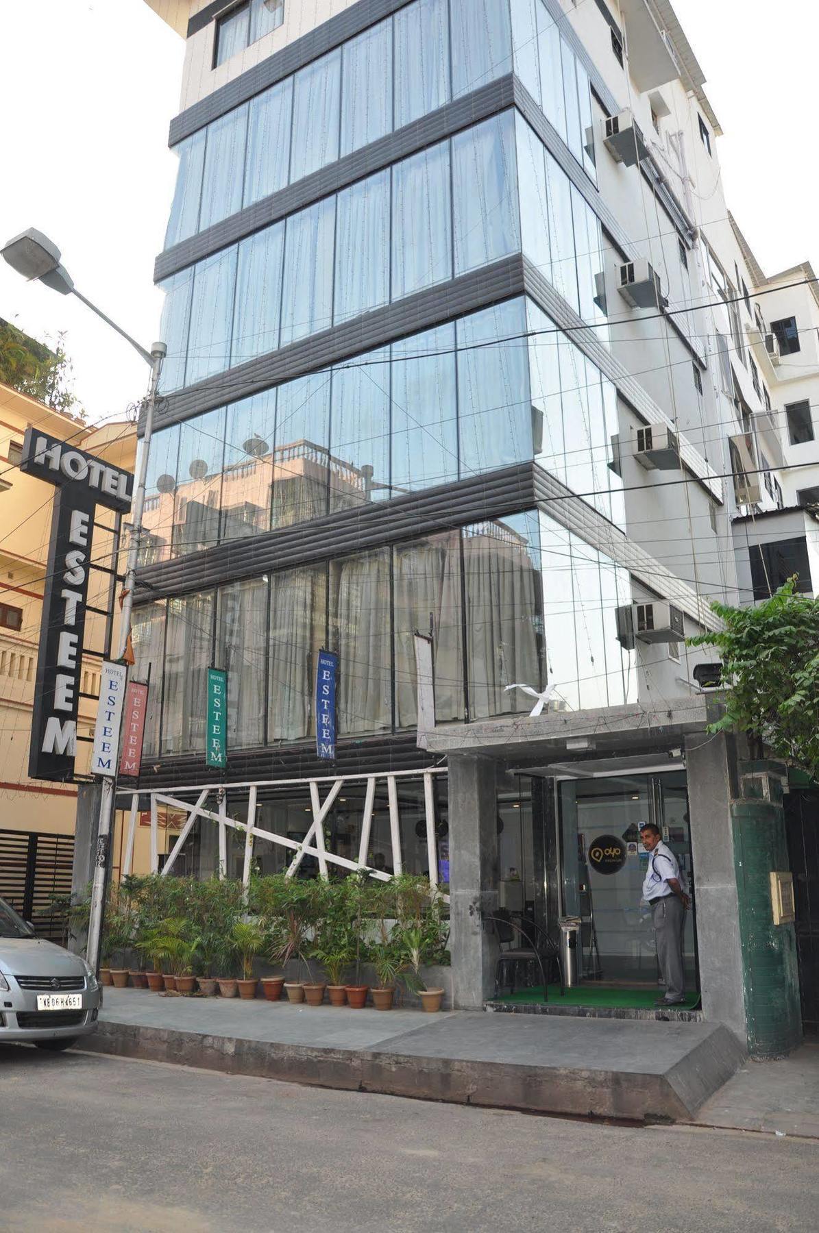 Hotel Esteem Kalküta Dış mekan fotoğraf