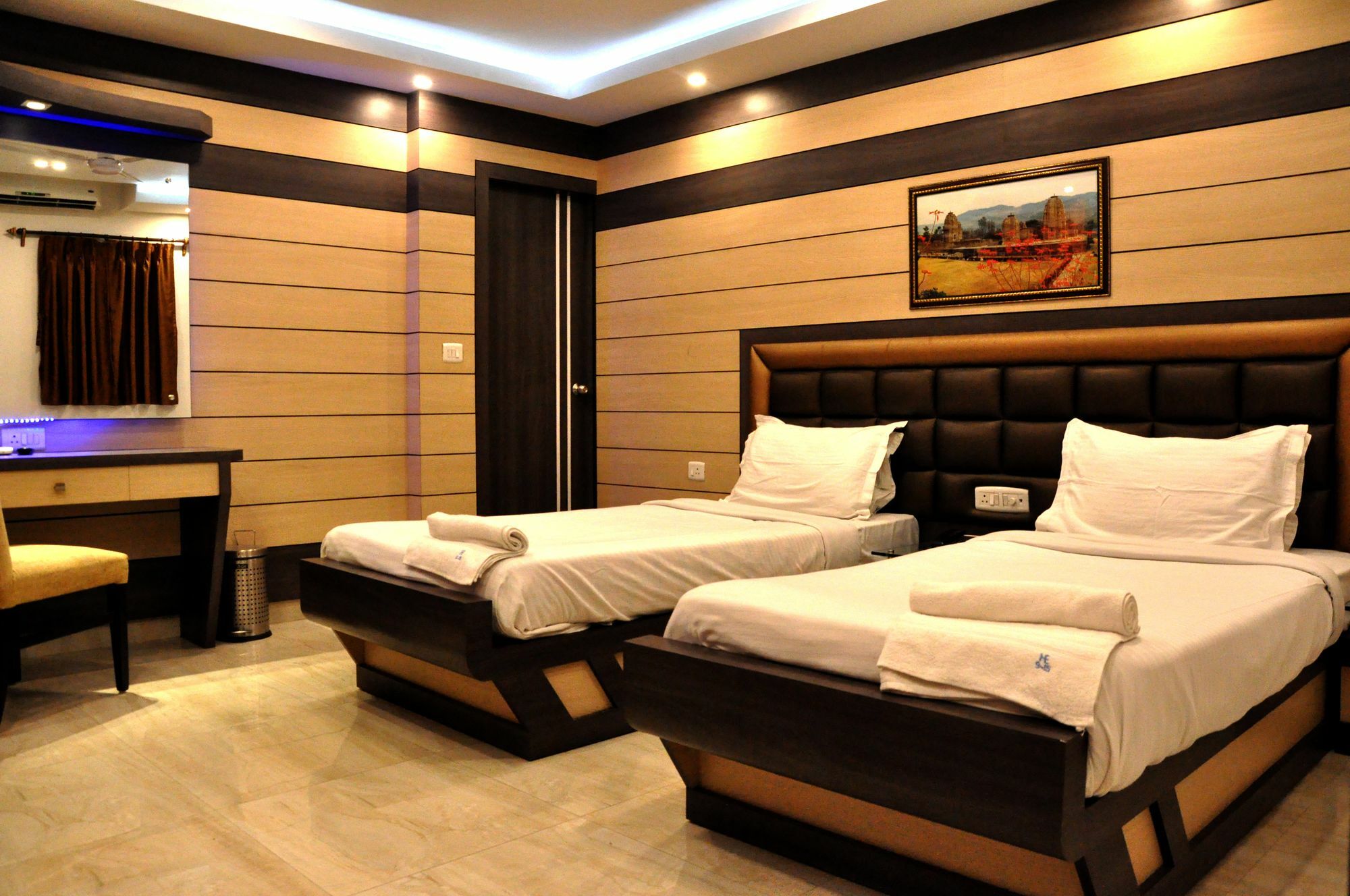 Hotel Esteem Kalküta Dış mekan fotoğraf
